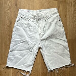 Gap High Rise Bermuda Short